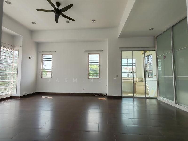 Rumah Berkembar untuk Dijual di Setia Damai (Setia Alam) - Jasmine Teo - Living Room - PropertyGuru.com.my