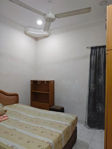 Rumah Teres 1-Tingkat untuk Dijual di Taman Molek (Johor Bahru) - Zoey Lee - PropertyGuru.com.my