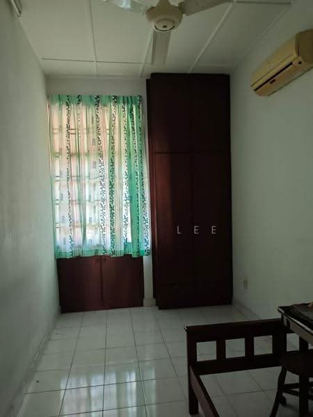Rumah Teres 1-Tingkat untuk Dijual di Taman Molek (Johor Bahru) - Zoey Lee - PropertyGuru.com.my