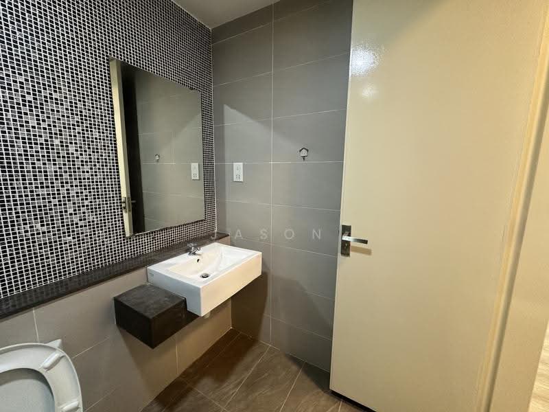 Service Residence for Rent at Nova Saujana - Jason Chee - Bathroom - PropertyGuru.com.my