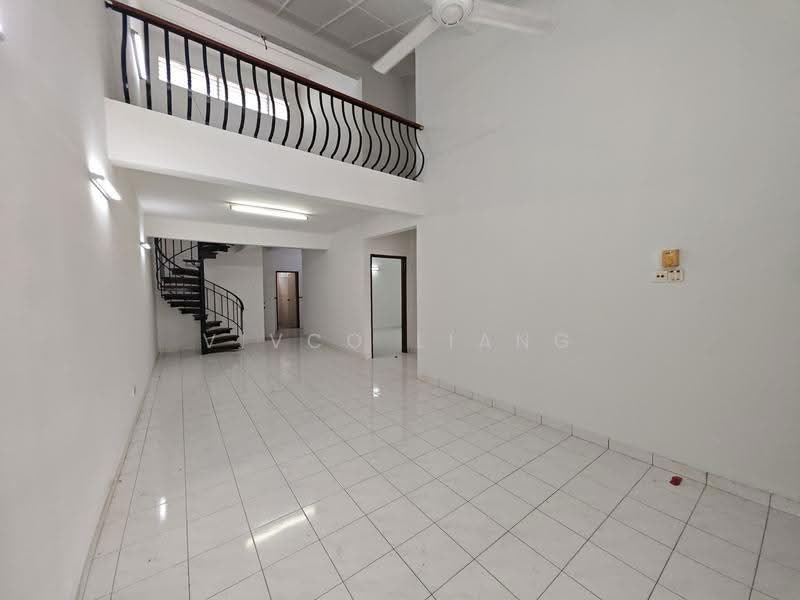 1.5-storey Terraced House for Sale in Taman Molek (Johor Bahru) - Vivco Liang - Interior - PropertyGuru.com.my