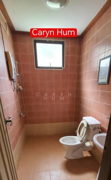 Bungalow House untuk Disewa di Batu Ferringhi (Penang) - Caryn Hum - Bathroom - PropertyGuru.com.my