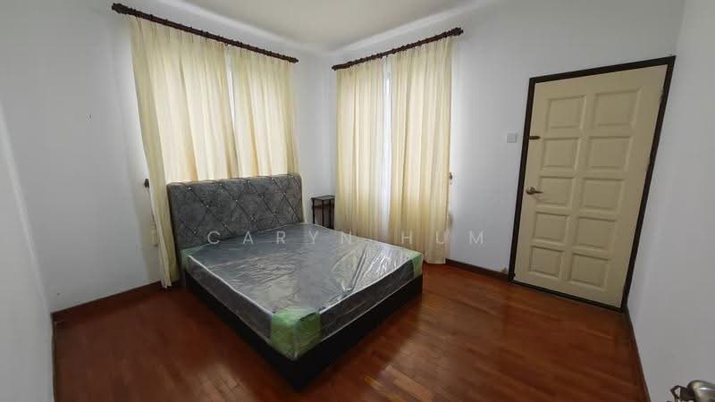 Bungalow House untuk Disewa di Batu Ferringhi (Penang) - Caryn Hum - Bedroom - PropertyGuru.com.my