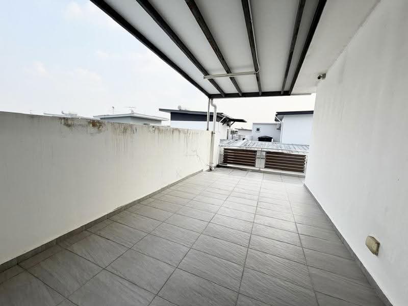Semi-Detached House for Sale in Taman Desa Tebrau (Tebrau) - Yik Tat - PropertyGuru.com.my
