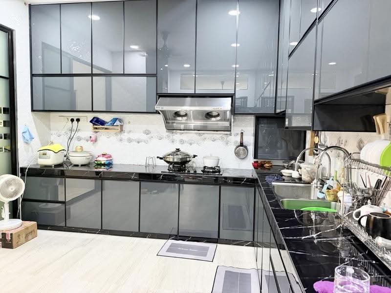 Semi-Detached House for Sale in Taman Desa Tebrau (Tebrau) - Yik Tat - PropertyGuru.com.my