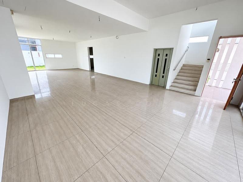 Bungalow House for Sale in Bandar Country Homes (Rawang) - Lucas Loh - Entrance - PropertyGuru.com.my