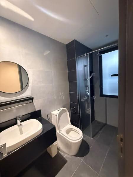 Kediaman Servis untuk Disewa di Sunway Velocity TWO - Clift Tam - Bathroom - PropertyGuru.com.my