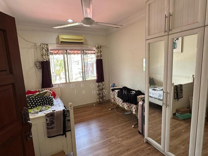 Rumah Teres 2-Tingkat untuk Dijual di Usj 2 (Subang Jaya) - Gudrotullah Ikhwan - PropertyGuru.com.my