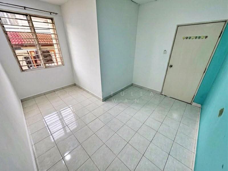 Rumah Teres 2-Tingkat untuk Dijual di Taman Vista Emas (Bangi) - Gudrotullah Ikhwan - Interior - PropertyGuru.com.my