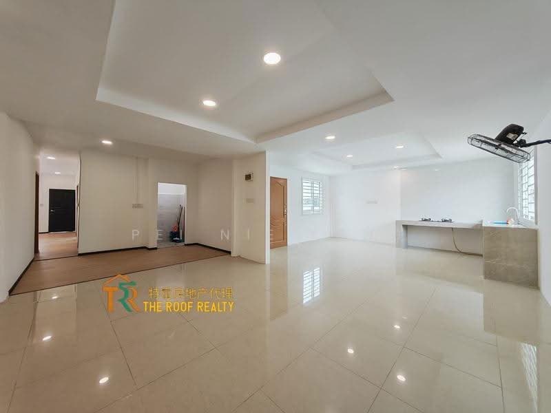 1-storey Terraced House for Sale in Bandar Baru Permyjaya (Miri) - Pei Nie Kong - Living Room - PropertyGuru.com.my