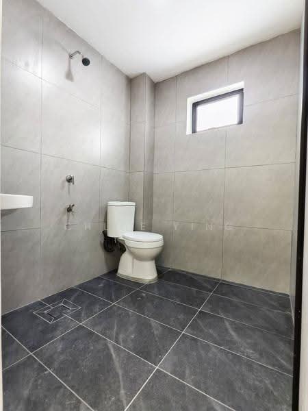 2-storey Terraced House for Sale in Johor Bahru (Johor) - Chloe Ying - Bathroom - PropertyGuru.com.my