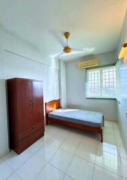 Condominium for Rent at Gold Coast Resort Condominium - Clifton Chee - Bedroom - PropertyGuru.com.my
