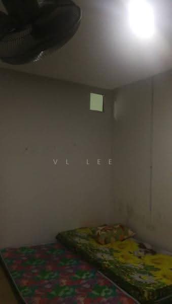 Kedai untuk Dijual di Taman Ungku Tun Aminah (Skudai) - VL Lee - Bedroom - PropertyGuru.com.my