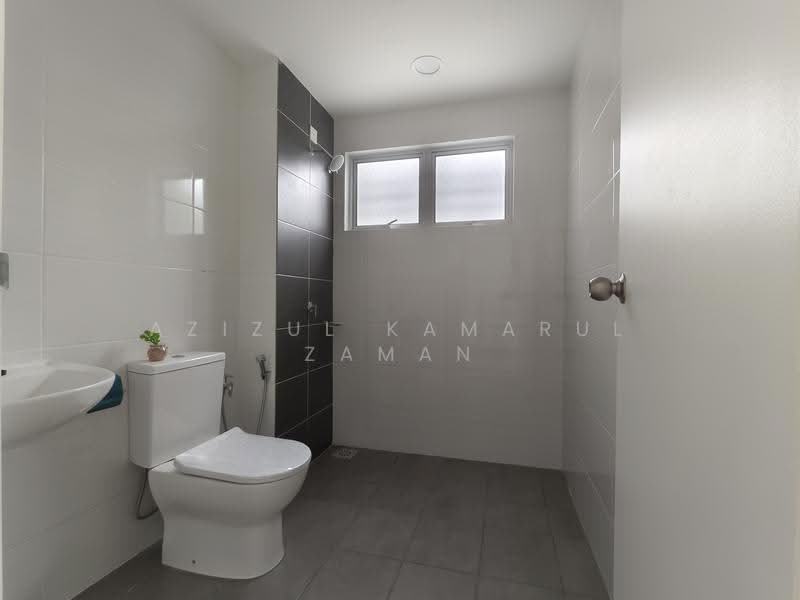 Rumah Teres 2-Tingkat untuk Dijual di Semenyih (Selangor) - Azizul Kamarul Zaman - Bathroom - PropertyGuru.com.my