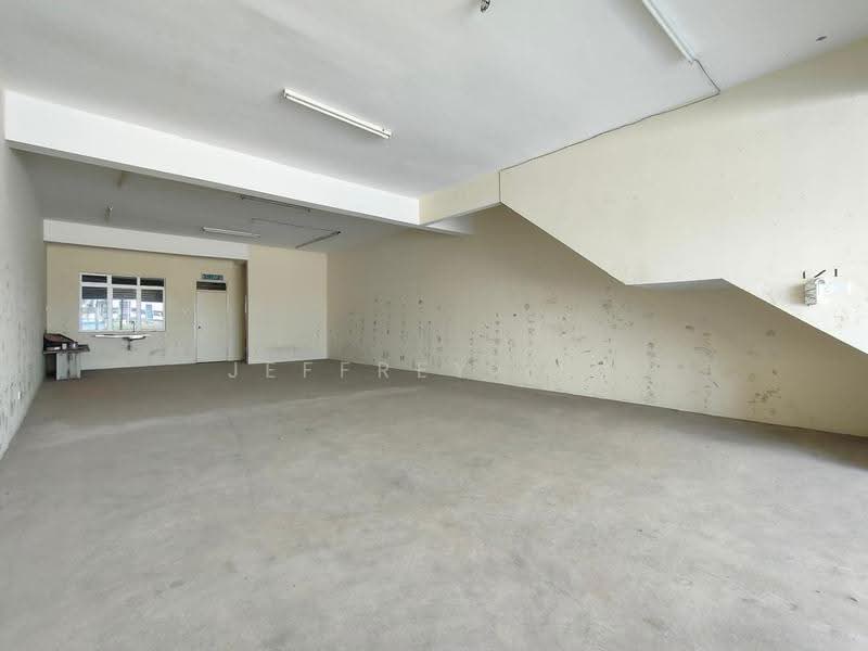 Kedai untuk Dijual di Pekan Nanas (Johor) - Jeffrey Lim - Interior - PropertyGuru.com.my