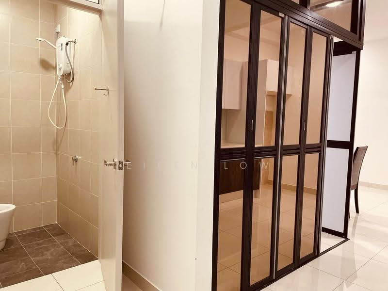 Service Residence for Sale at Far East - Meifen Low - Bathroom - PropertyGuru.com.my