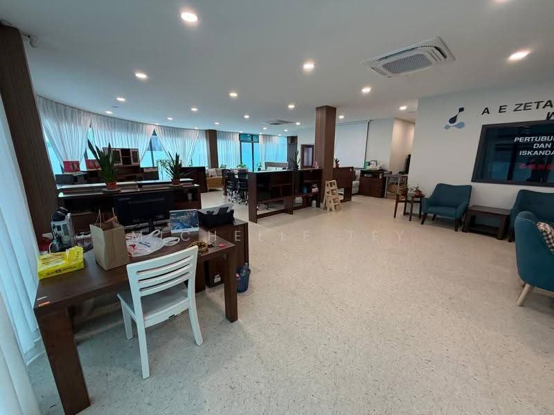 Shop / Office untuk Dijual di Country Garden Danga Bay (Johor Bahru) - Michelle Tey - PropertyGuru.com.my