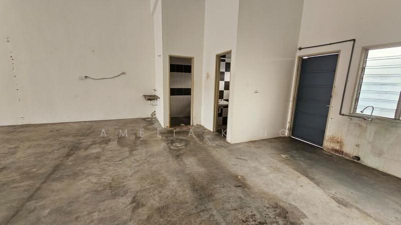 Kedai untuk Disewa di Seri Iskandar (Perak) - Amelia Kong - Interior - PropertyGuru.com.my