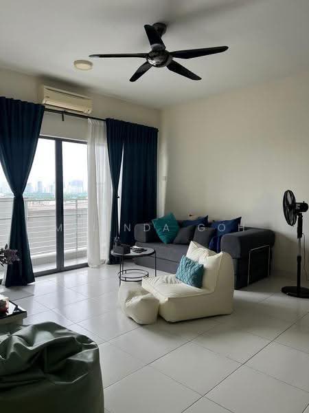 Kediaman Servis untuk Dijual di TRiGON Luxury Residences - Melinda Goh - Living Room - PropertyGuru.com.my