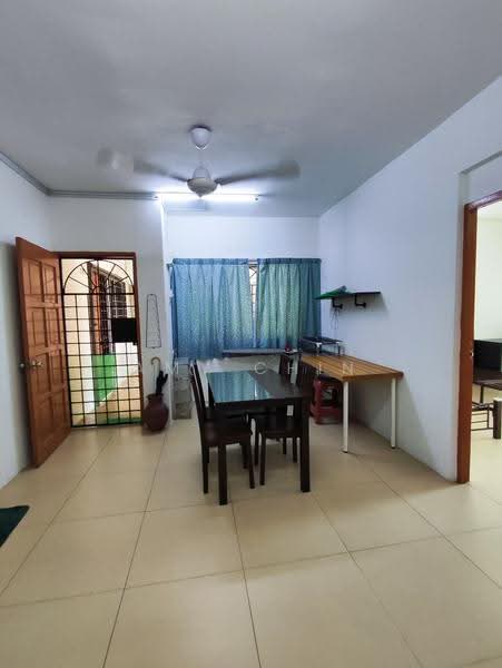 Rumah Flat untuk Dijual di Glen Court (Block C & D) - Amy Chin - Dining Room - PropertyGuru.com.my