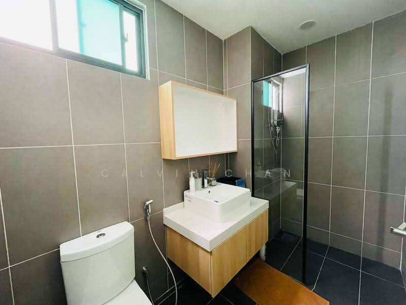Kediaman Servis untuk Disewa di Greenfield Residence - Calvin Chan - Bathroom - PropertyGuru.com.my