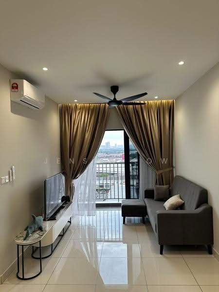 Kediaman Servis untuk Disewa di Traders Park - Jenson Low - Living Room - PropertyGuru.com.my