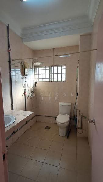 2-storey Terraced House for Sale in Bandar Bukit Tinggi 2 (Klang) - Jackson Lee - Bathroom - PropertyGuru.com.my
