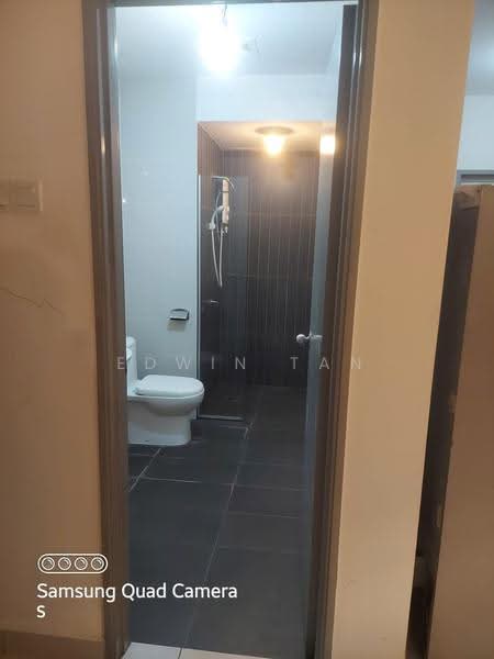 Kediaman Servis untuk Disewa di Boulevard 51 - Edwin Tan - Bathroom - PropertyGuru.com.my