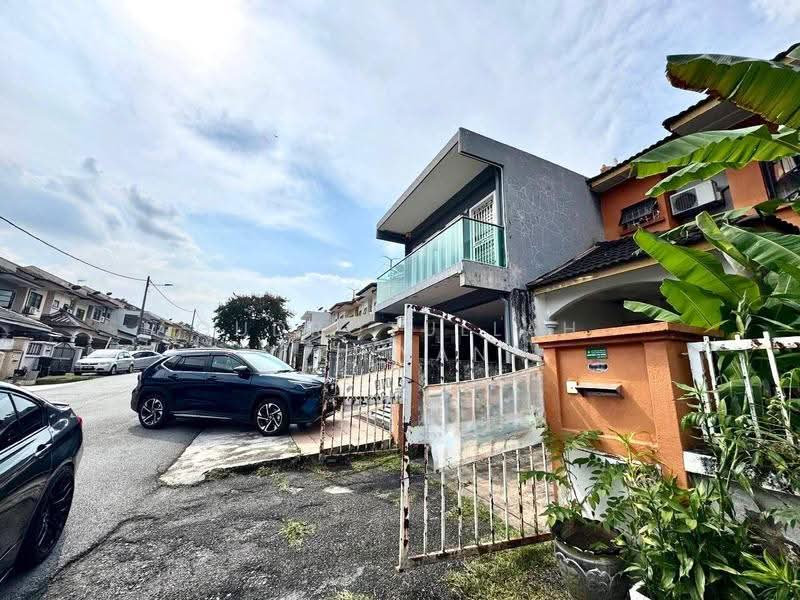 2-storey Terraced House for Sale in Batu 9 (Cheras) - Gudrotullah Ikhwan - Exterior - PropertyGuru.com.my