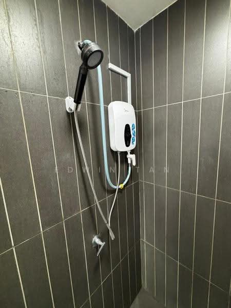 Kediaman Servis untuk Disewa di Boulevard 51 - Edwin Tan - Bathroom - PropertyGuru.com.my