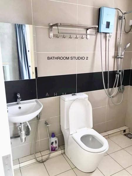 Kediaman Servis untuk Dijual di Saville @ Cheras - Ahmad Muslim - Bathroom - PropertyGuru.com.my