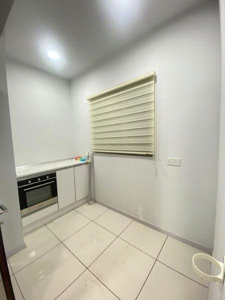 Kondominium untuk Disewa di The Valley Residences @ SkySierra - Chee Seng - Kitchen - PropertyGuru.com.my