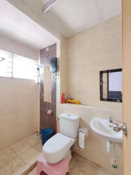 Rumah Teres 2-Tingkat untuk Dijual di Setia Impian (Setia Alam) - Alwin Lee - Bathroom - PropertyGuru.com.my