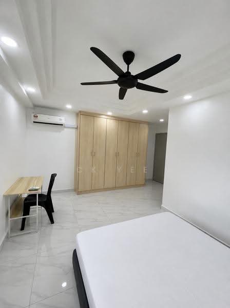 Condominium for Sale at Vista Komanwel A - CK Yee - Bedroom - PropertyGuru.com.my