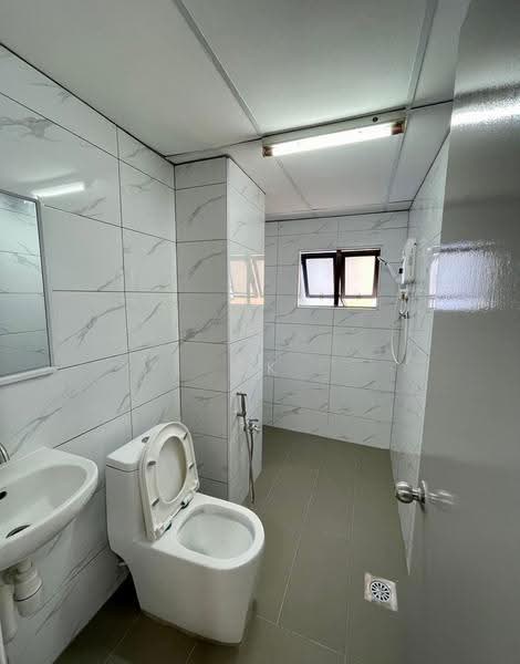 Condominium for Sale at Vista Komanwel A - CK Yee - PropertyGuru.com.my