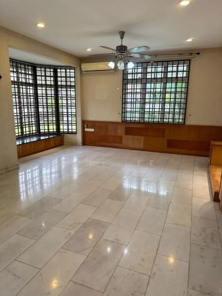 Bungalow House untuk Dijual di Taman Perling (Perling) - Zoey Lee - Living Room - PropertyGuru.com.my
