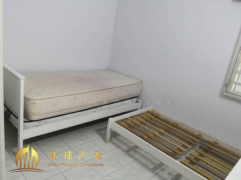 1-storey Terraced House for Rent in Taman Bagan Baru (Butterworth) - Willson Lee - Bedroom - PropertyGuru.com.my