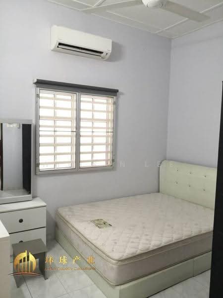 1-storey Terraced House for Rent in Taman Bagan Baru (Butterworth) - Willson Lee - Bedroom - PropertyGuru.com.my