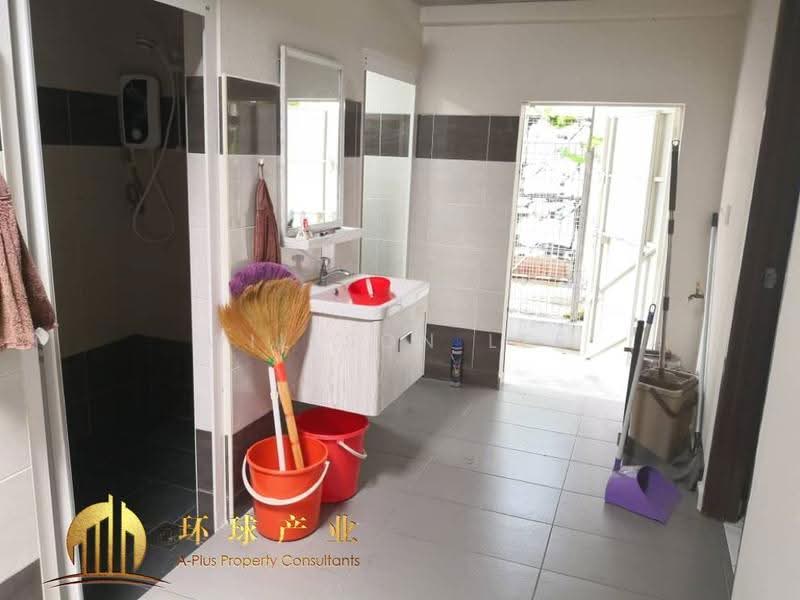 1-storey Terraced House for Rent in Taman Bagan Baru (Butterworth) - Willson Lee - Bathroom - PropertyGuru.com.my