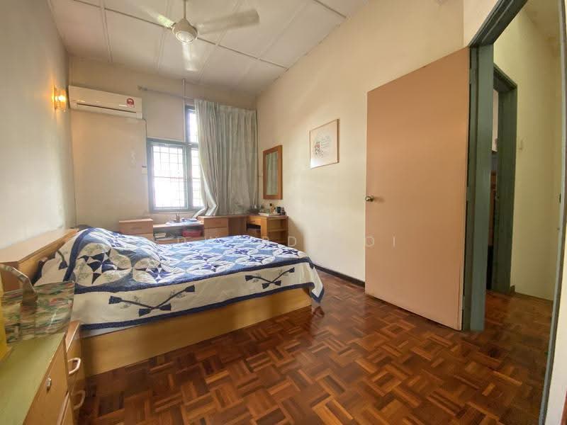2-storey Terraced House for Sale in Taman Kosas (Ampang) - Edward Ooi - Bedroom - PropertyGuru.com.my