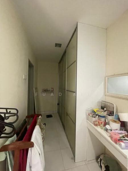 Rumah Teres 2-Tingkat untuk Dijual di Nilai Impian (Nilai) - Fuad Ali - Corridor - PropertyGuru.com.my