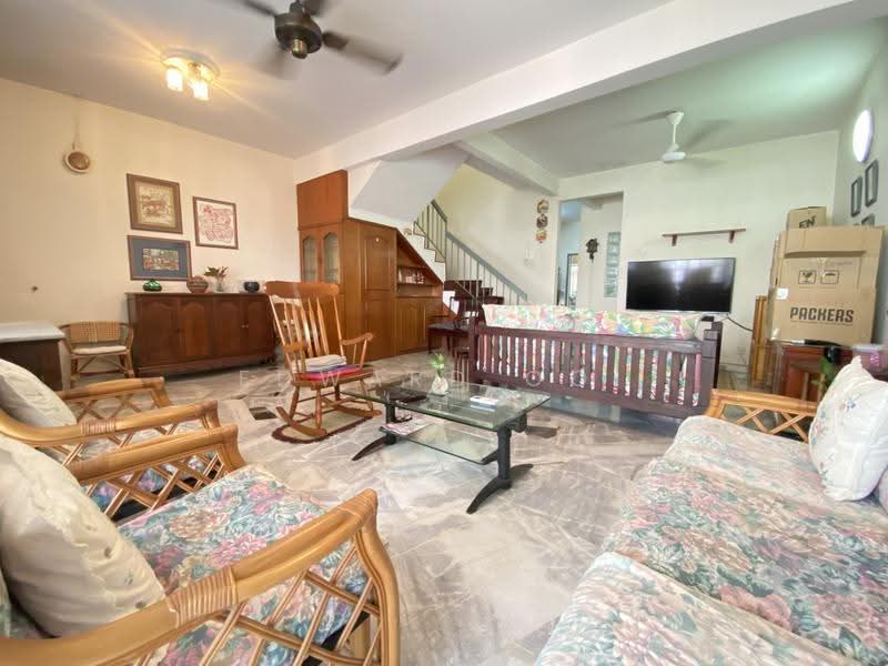 2-storey Terraced House for Sale in Ampang (Selangor) - Edward Ooi - Living Room - PropertyGuru.com.my