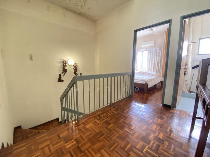 2-storey Terraced House for Sale in Taman Sri Watan (Ampang) - Edward Ooi - Bedroom - PropertyGuru.com.my