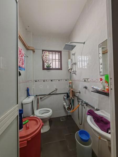 Rumah Teres 2-Tingkat untuk Dijual di Taman Impian Emas (Skudai) - Zoey Lee - Bathroom - PropertyGuru.com.my