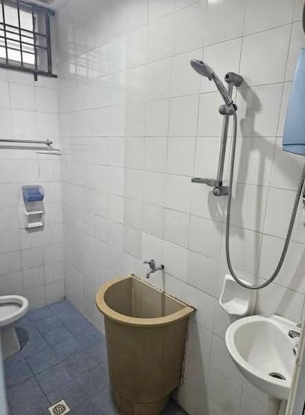 Semi-Detached House for Rent in Taman Sentul Jaya (Bukit Minyak) - Boon Haw Ooi - Bathroom - PropertyGuru.com.my