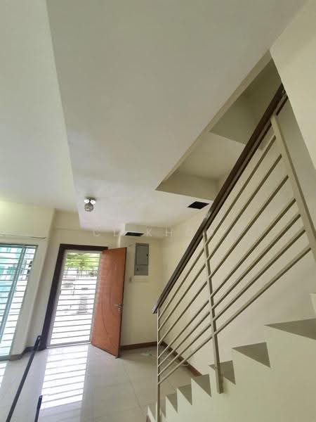 Rumah Teres untuk Dijual di Puchong (Selangor) - Cl Khoo - Entrance - PropertyGuru.com.my