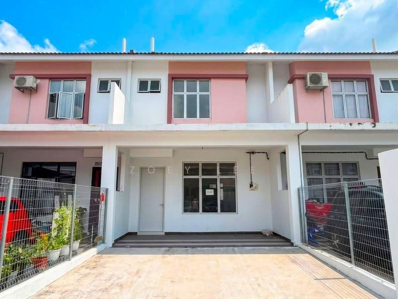 2-storey Terraced House for Sale in Johor Bahru (Johor) - Zoey Lee - Exterior - PropertyGuru.com.my