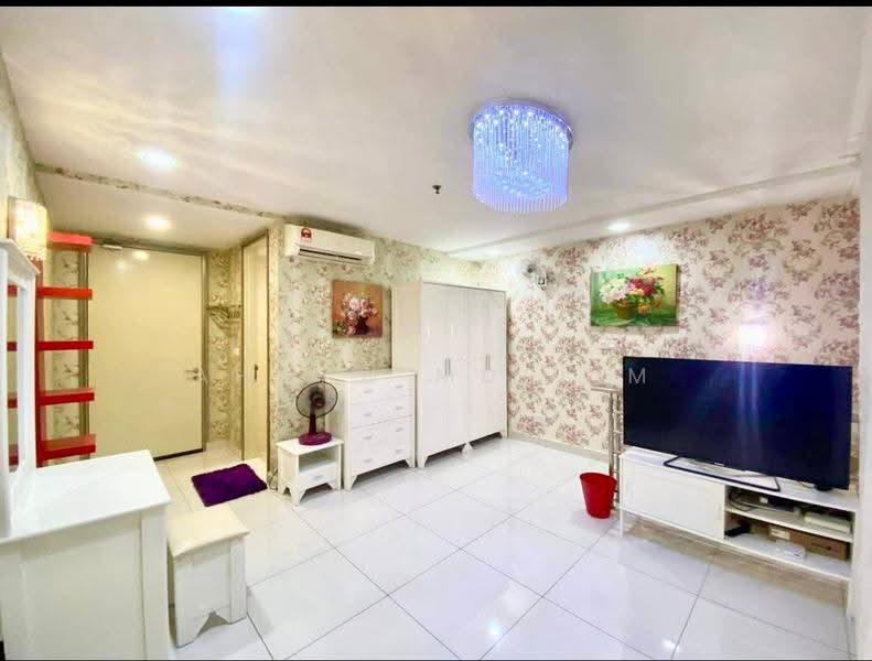 Kediaman Servis untuk Dijual di De Centrum Residences - Ahmad Muslim - Interior - PropertyGuru.com.my