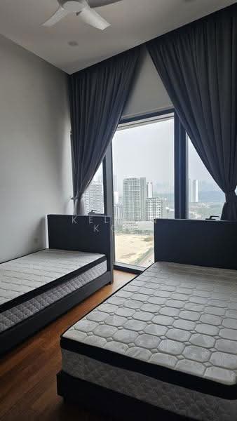 Kediaman Servis untuk Disewa di Sapphire Paradigm - Kelvin Koh - Bedroom - PropertyGuru.com.my