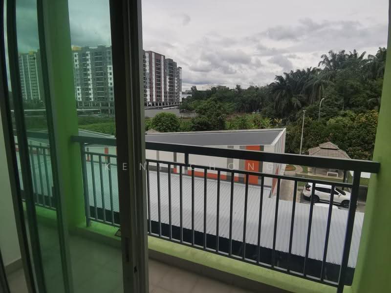 Apartment for Sale at Harmoni @ Eco Majestic - Kent Chong - Balcony - PropertyGuru.com.my
